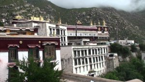 Drepung Monastery discover himalayan treks