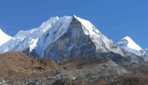 island peak Discover himalayan treks